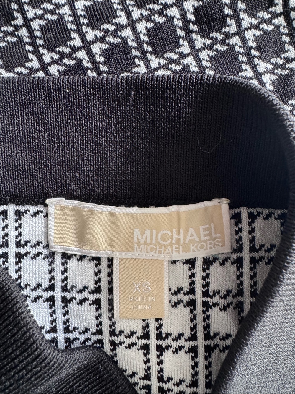 Michael Kors Black and White Grid Knit Pencil Skirt - Picture 4 of 5